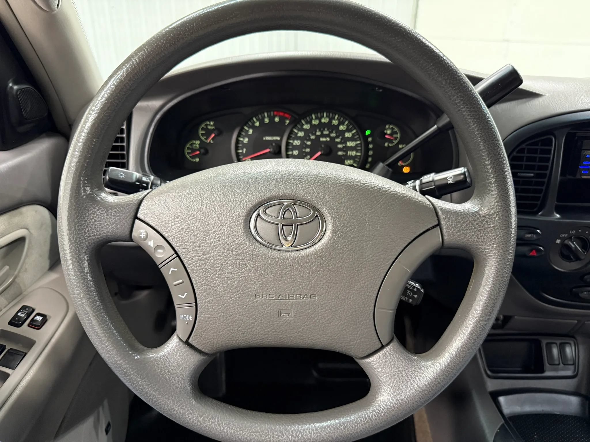 Used 2005 Toyota Tundra Limited AWD/4WD image 19