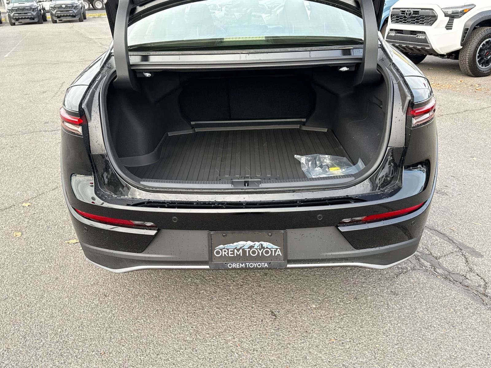 New 2026 Toyota Crown Nightshade image 12