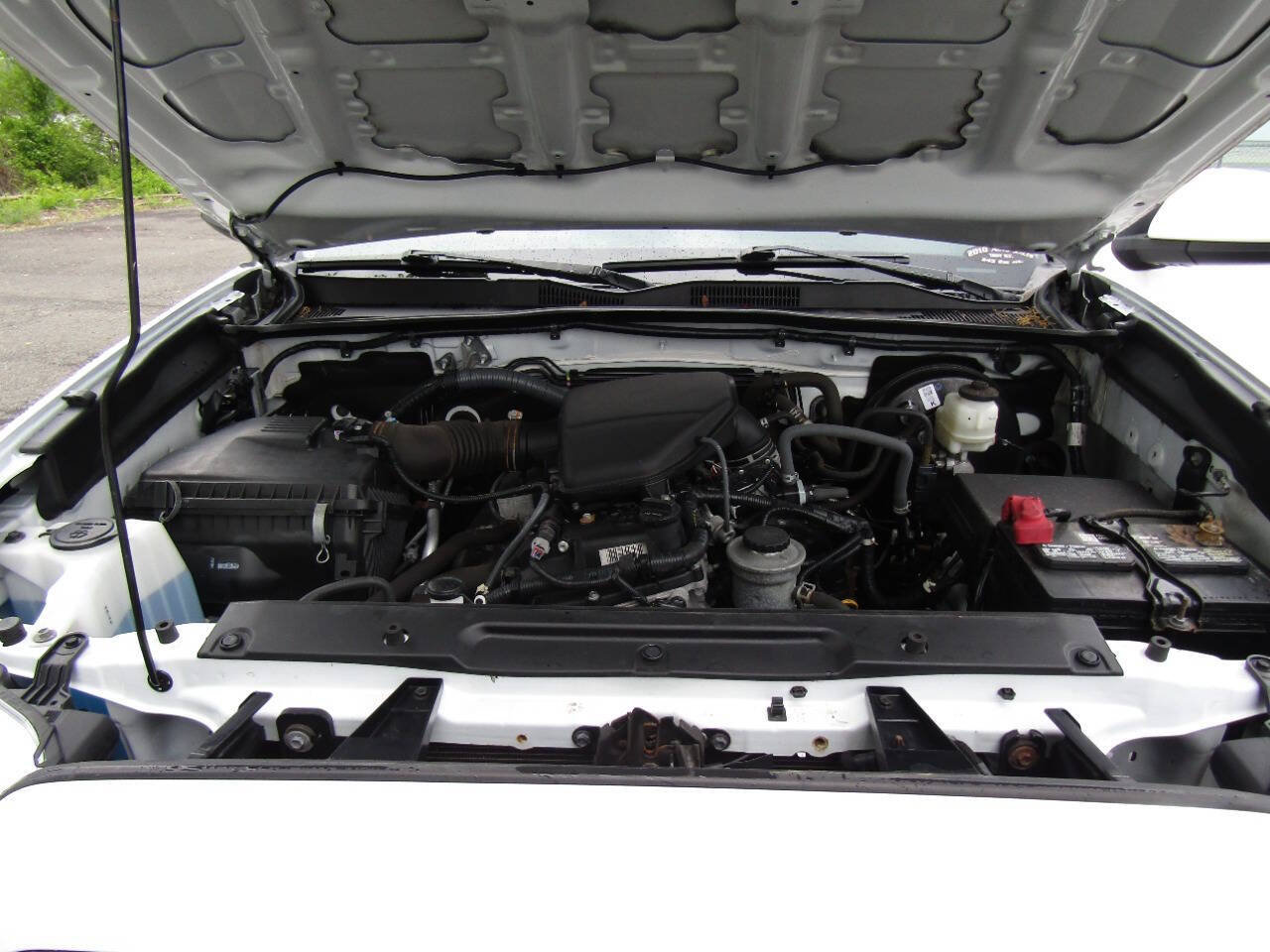 Used 2021 Toyota Tacoma SR RWD image 28