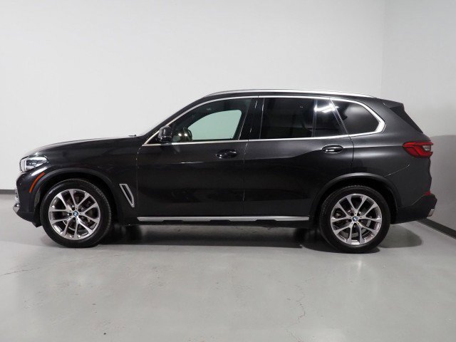 Used 2019 BMW X5 xDrive40i w/ Premium Package 2 image 9