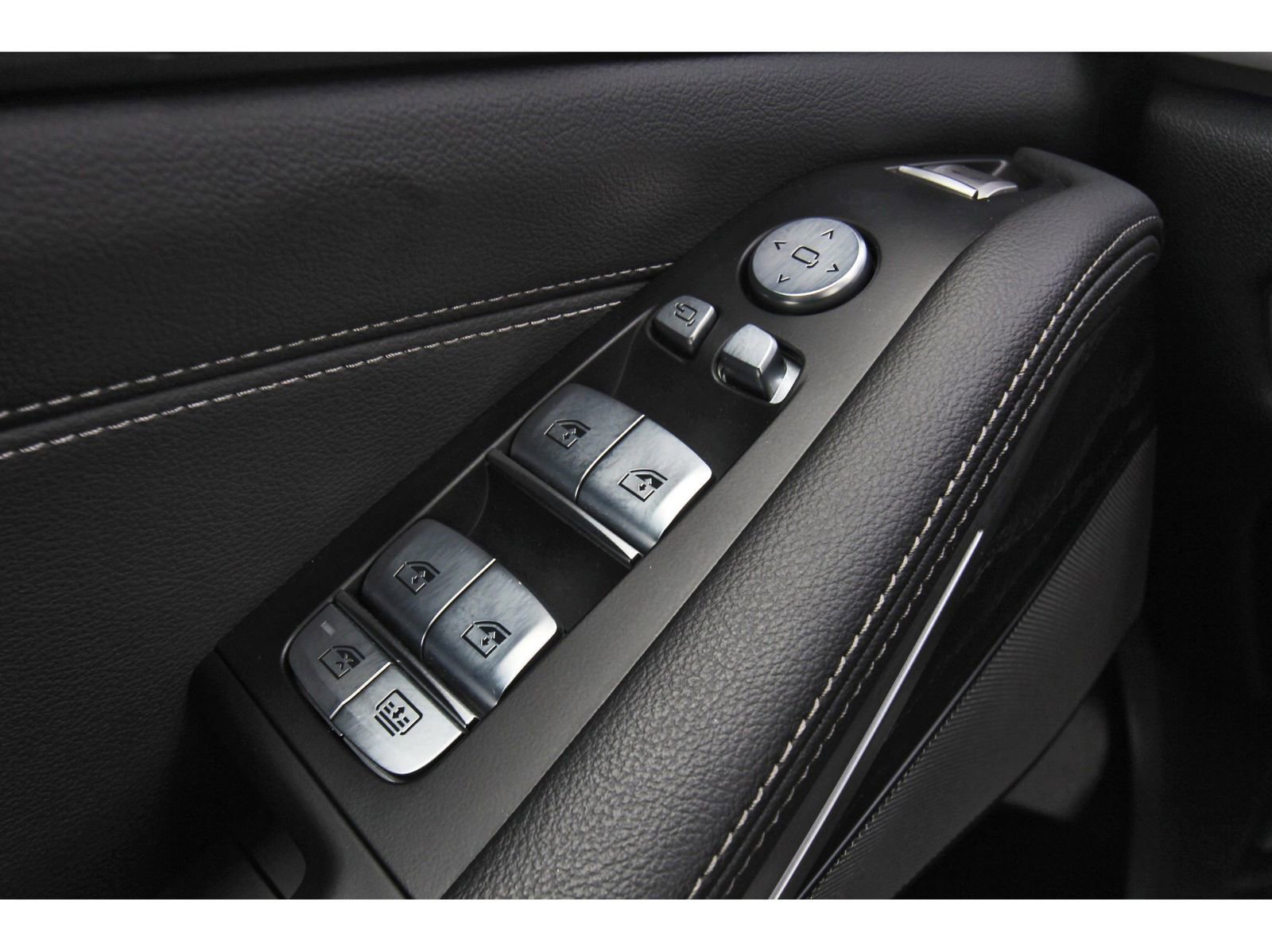 Used 2022 BMW X7 M50i w/ Dynamic Handling Package image 23