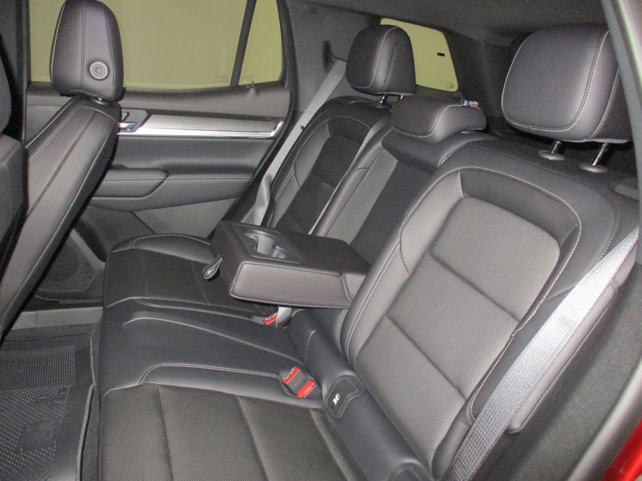 New 2026 GMC Terrain Elevation image 20