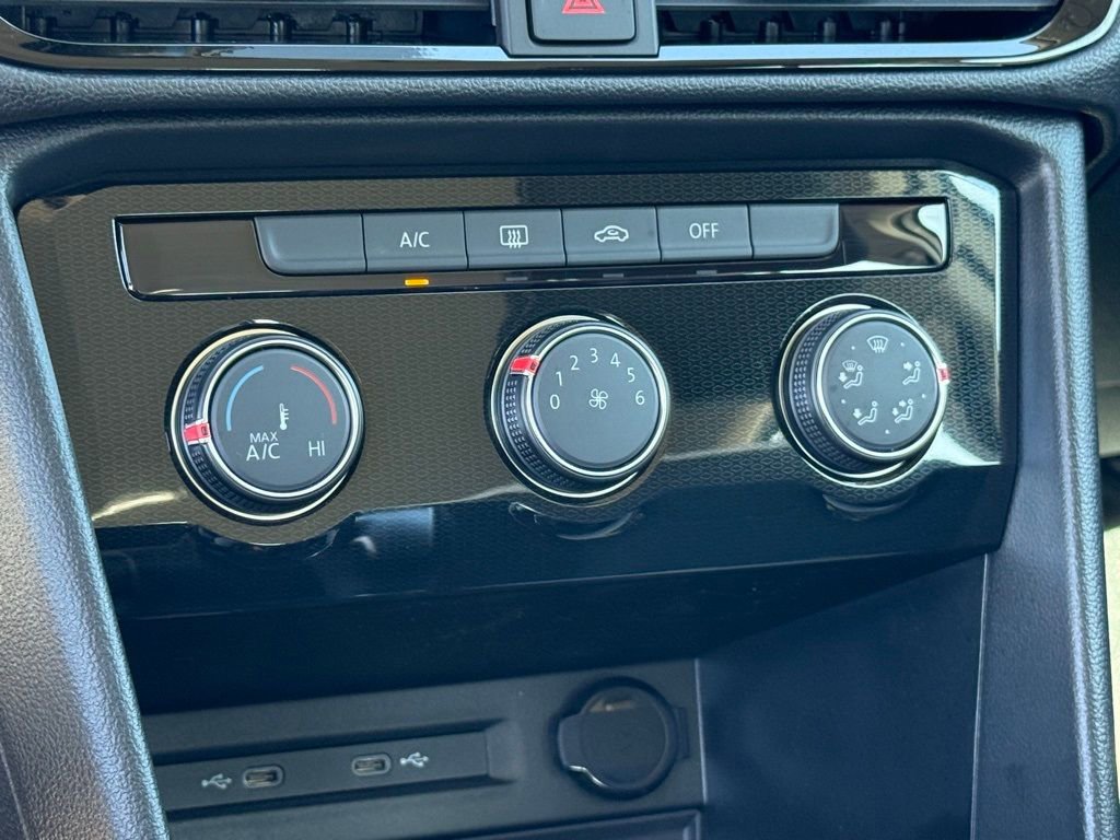 New 2026 Volkswagen Taos S image 21