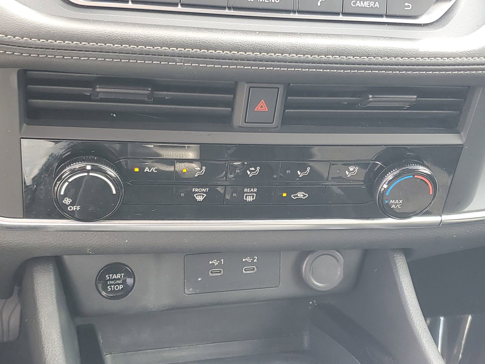 Used 2024 Nissan Rogue S image 18