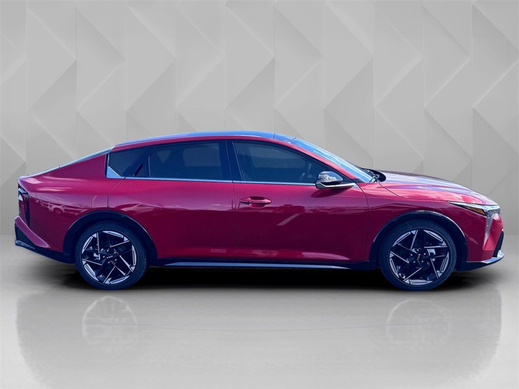 New 2025 Kia K4 GT-Line image 4