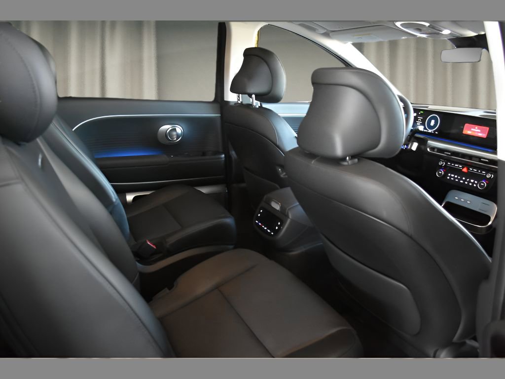 New 2026 Hyundai Ioniq 9 Limited image 16