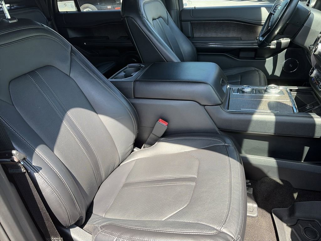 Used 2020 Ford Expedition Max Limited w/ Equipment Group 301A AWD/4WD image 35