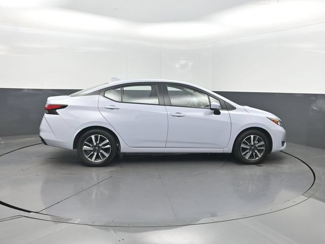 Used 2024 Nissan Versa SV FWD image 31