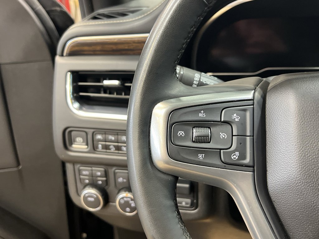 Used 2024 Chevrolet Tahoe Premier w/ Premium Package image 33