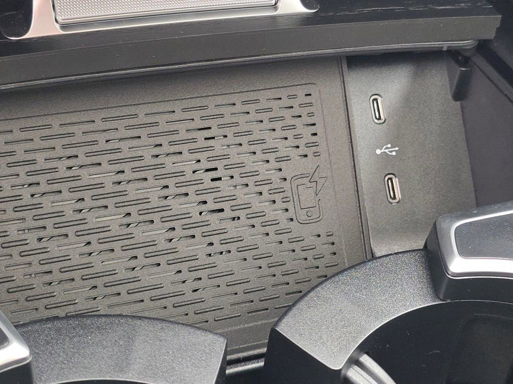 New 2026 Mercedes-Benz GLS 450 4MATIC image 34