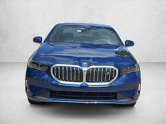 Used 2026 BMW i5 eDrive40 w/ Premium Package RWD video 2
