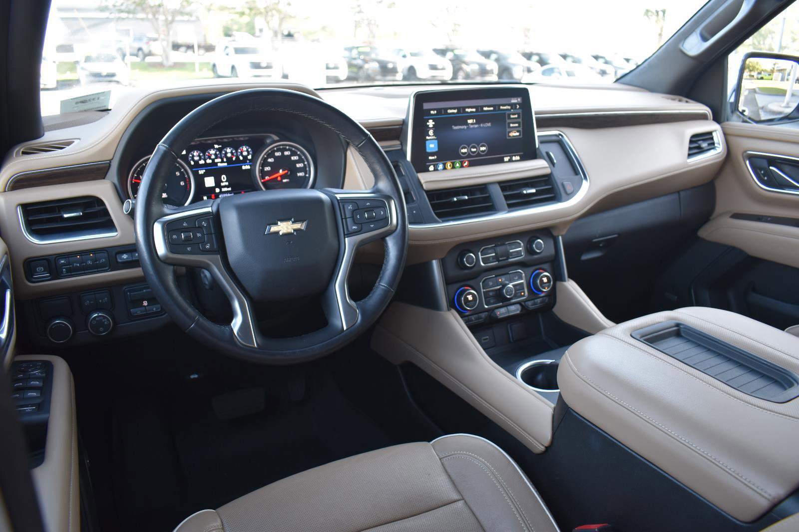 Used 2021 Chevrolet Tahoe Premier w/ Premium Package RWD image 31