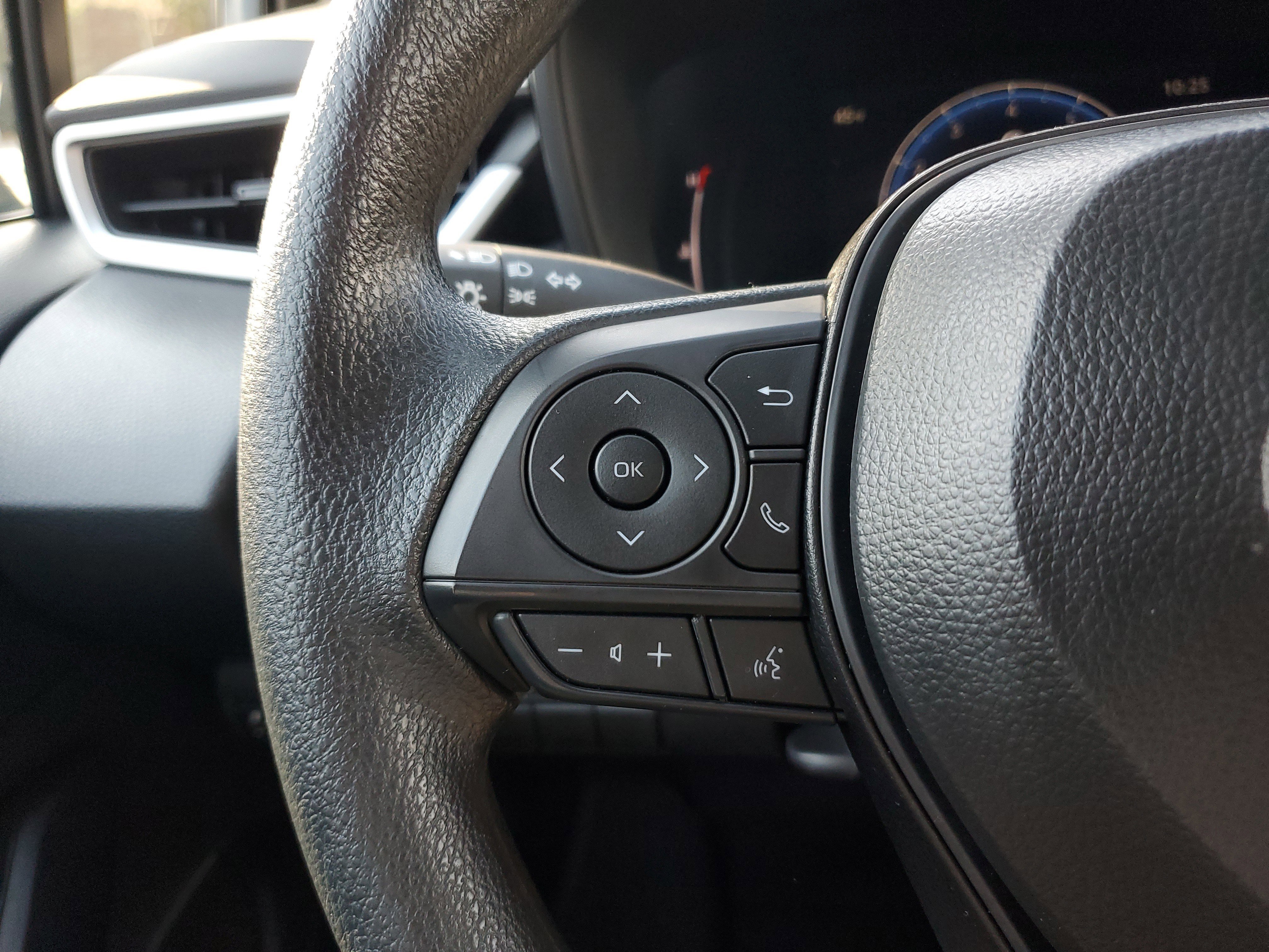 Certified 2026 Toyota Corolla LE image 20