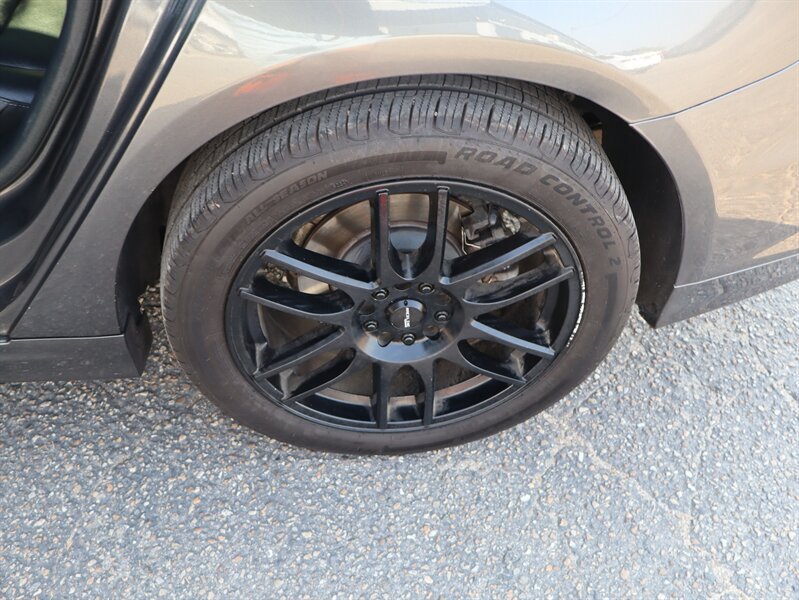Used 2018 Ford Fusion Titanium AWD/4WD image 22