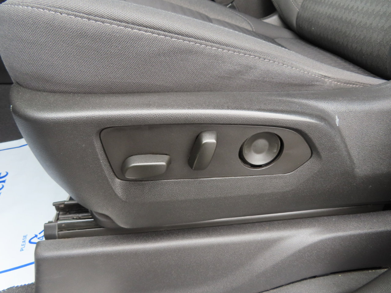 Used 2024 Chevrolet Silverado 3500 LT w/ Safety Package image 33