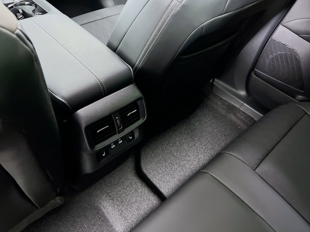 New 2026 Nissan Murano Platinum image 24