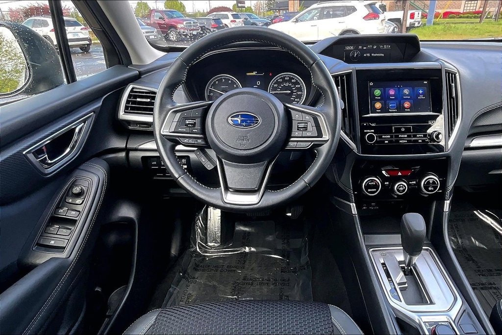 Used 2023 Subaru Forester Premium AWD/4WD image 7