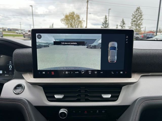 Used 2025 Ford Explorer Active w/ Active Comfort Package AWD/4WD image 18