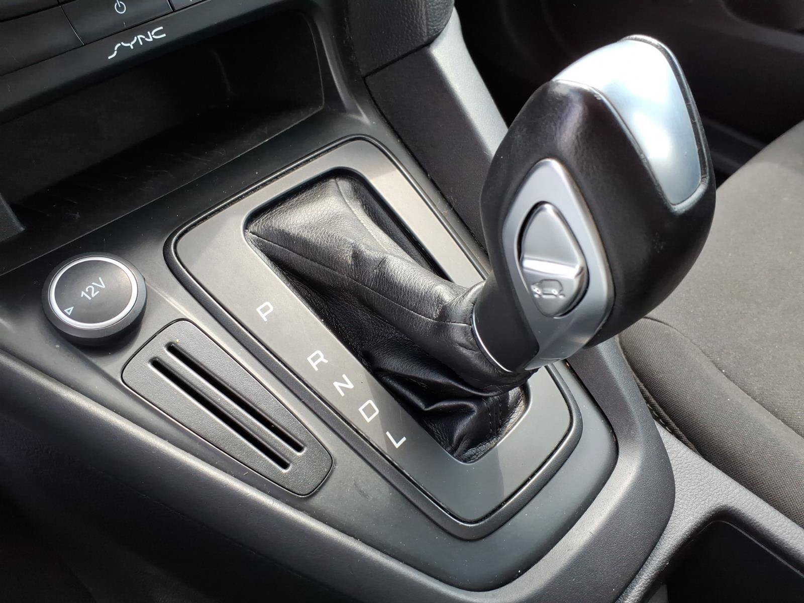 Used 2015 Ford Focus SE w/ Interior Protection Package FWD image 20