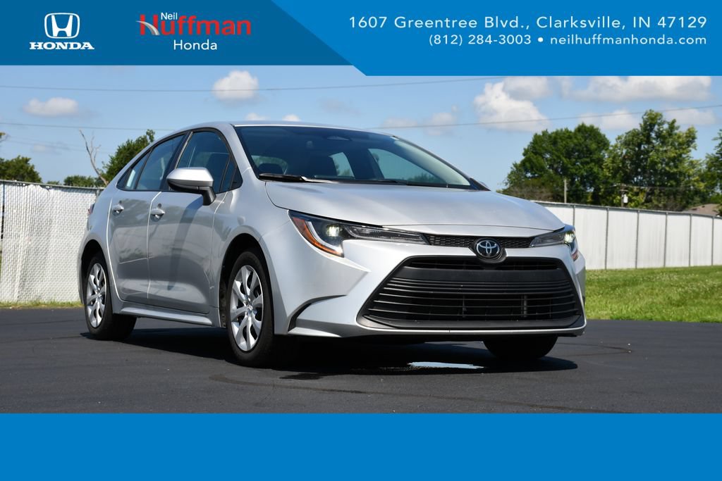 Used 2025 Toyota Corolla LE FWD video 1