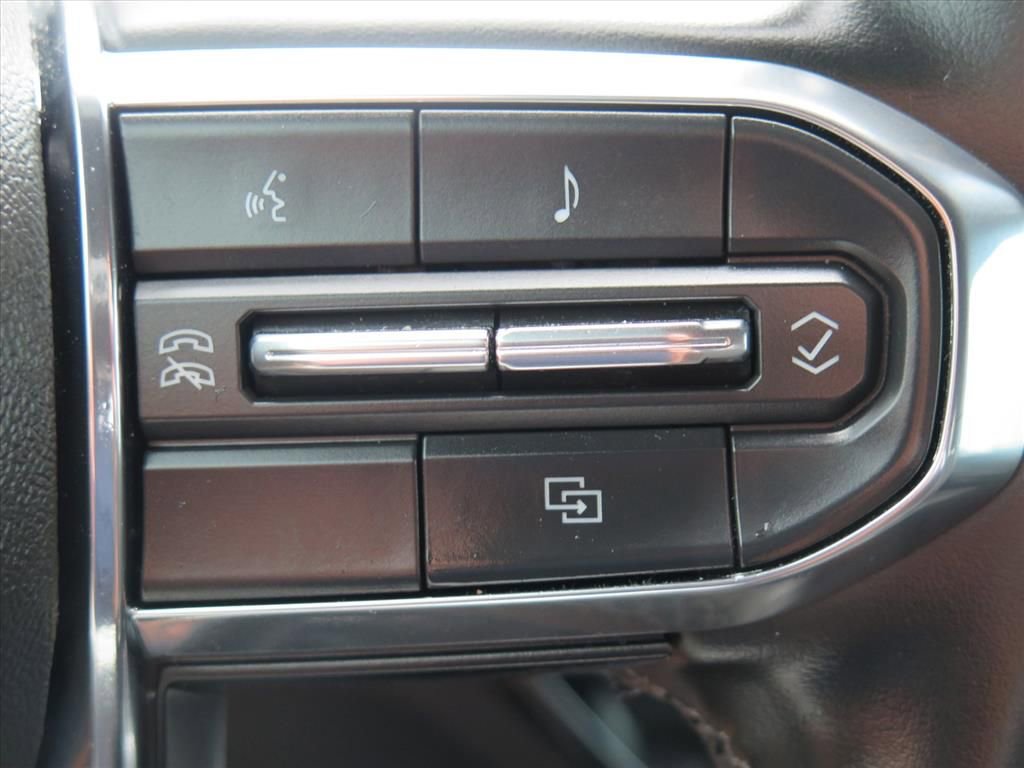 Used 2024 GMC Canyon Elevation w/ Trailering Package RWD image 13