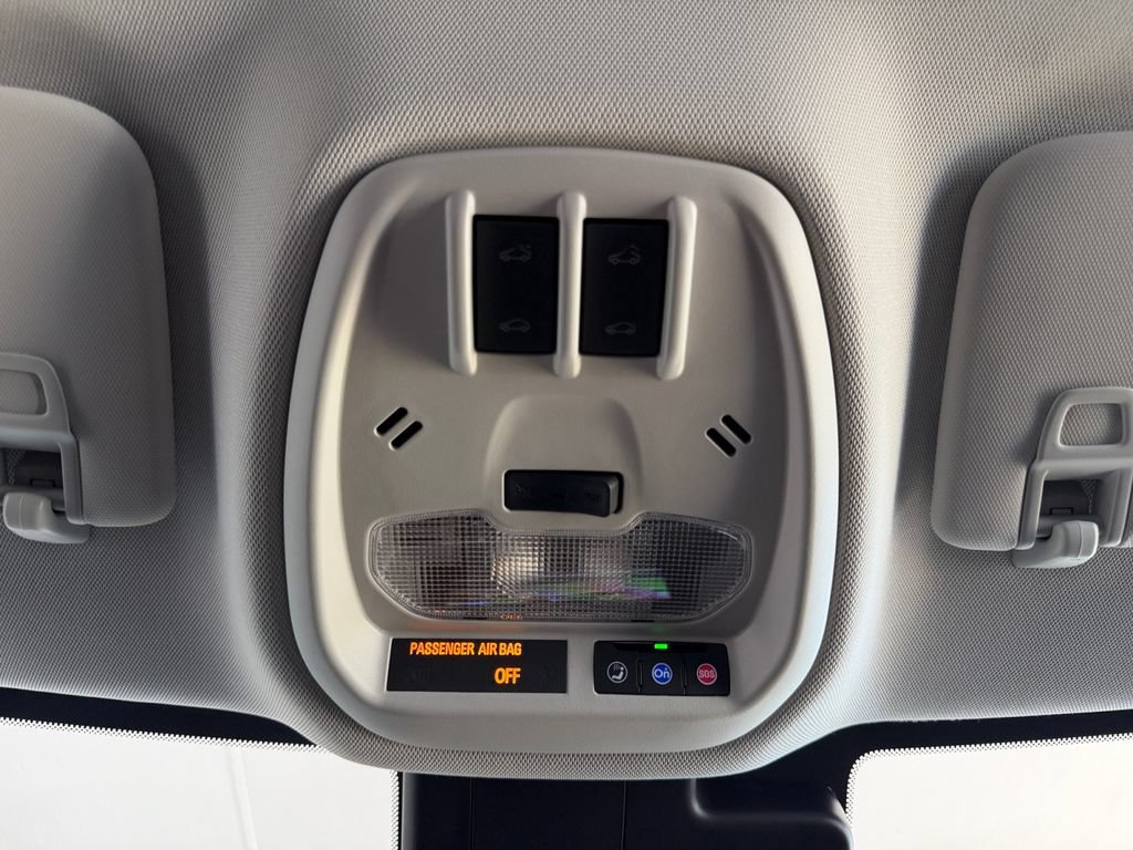 New 2026 Chevrolet Trax ACTIV w/ Sunroof Package FWD image 22