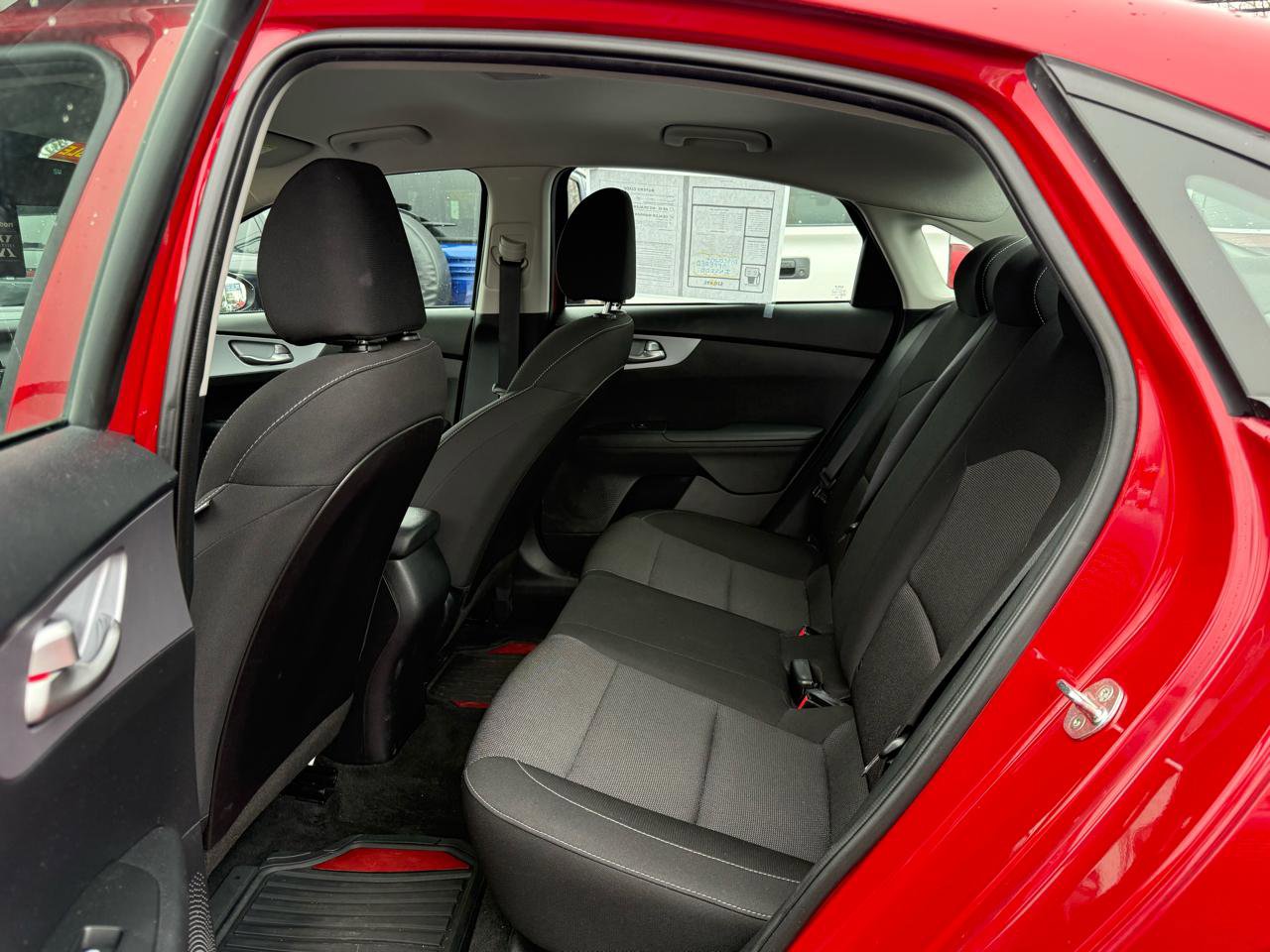 Used 2022 Kia Forte LXS FWD image 11