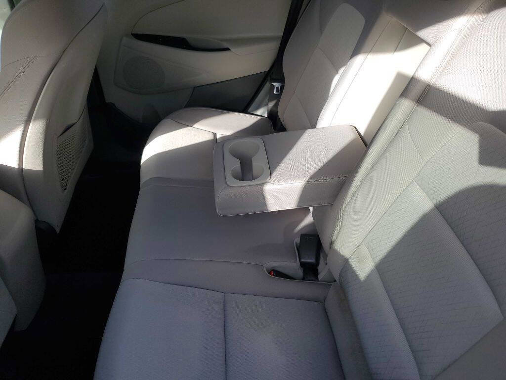 Used 2016 Hyundai Tucson SE w/ Option Group 02 image 17