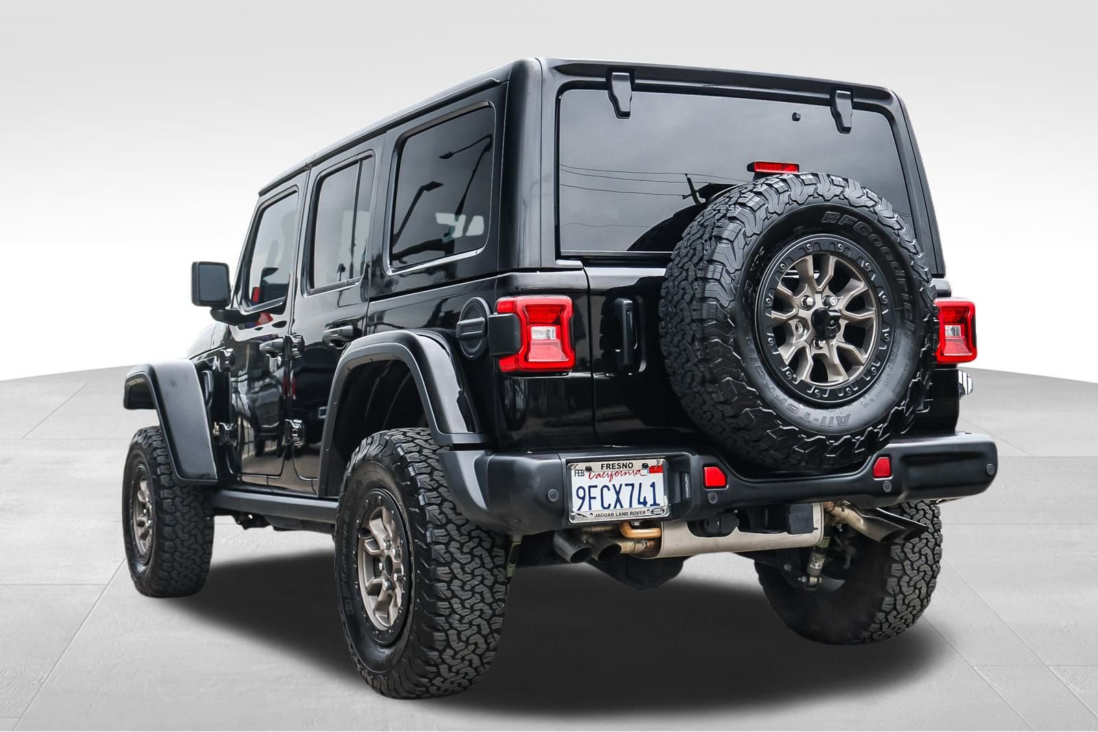 Used 2023 Jeep Wrangler Unlimited Rubicon 392 w/ Trailer Tow Package image 8