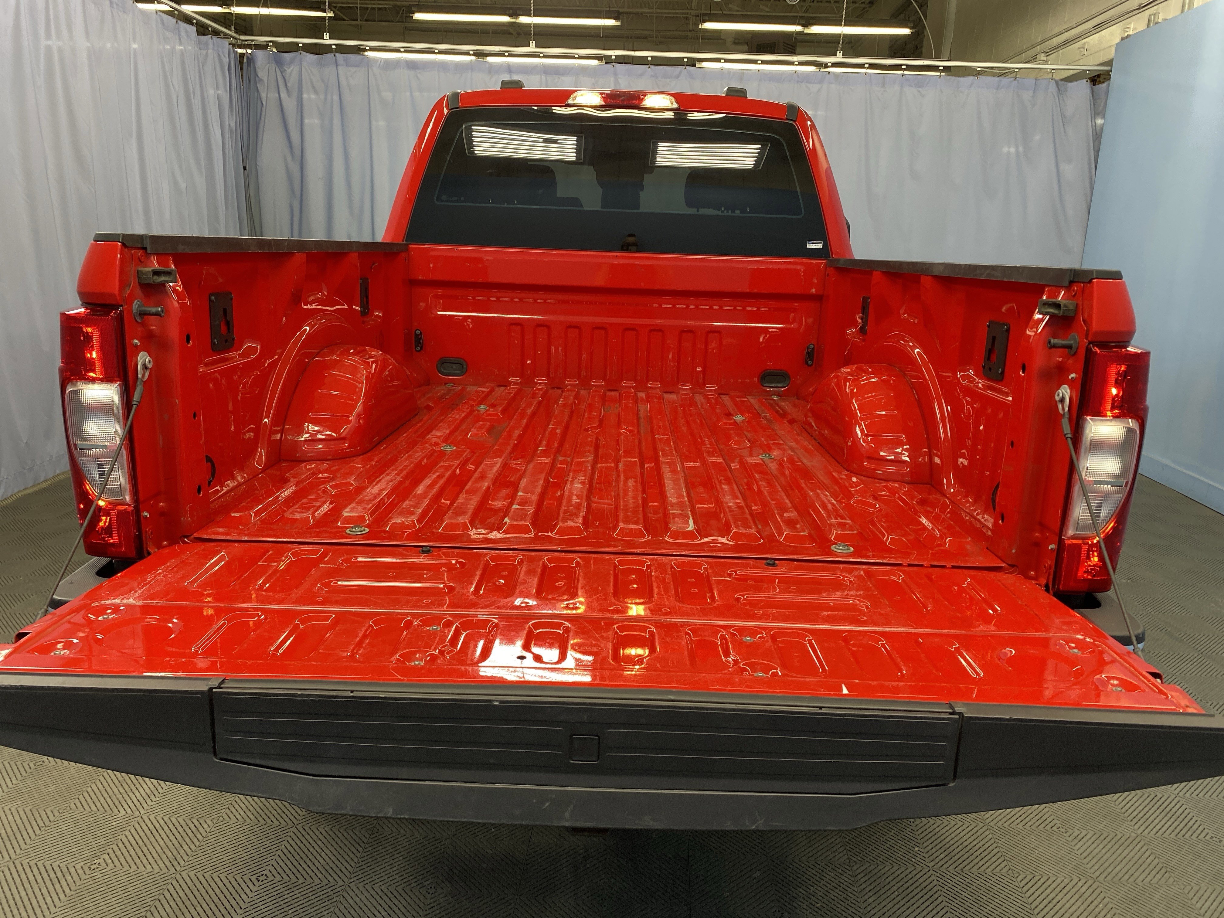 Used 2022 Ford F250 XL w/ STX Appearance Package image 25