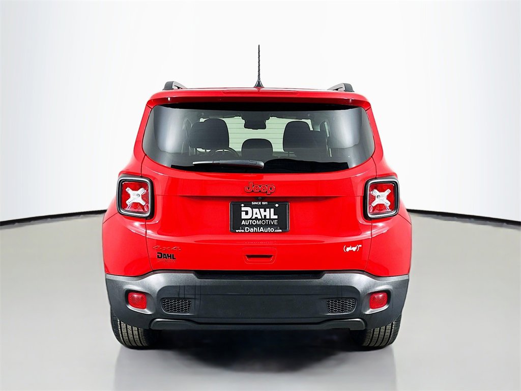 Used 2022 Jeep Renegade Latitude w/ Convenience Group image 11