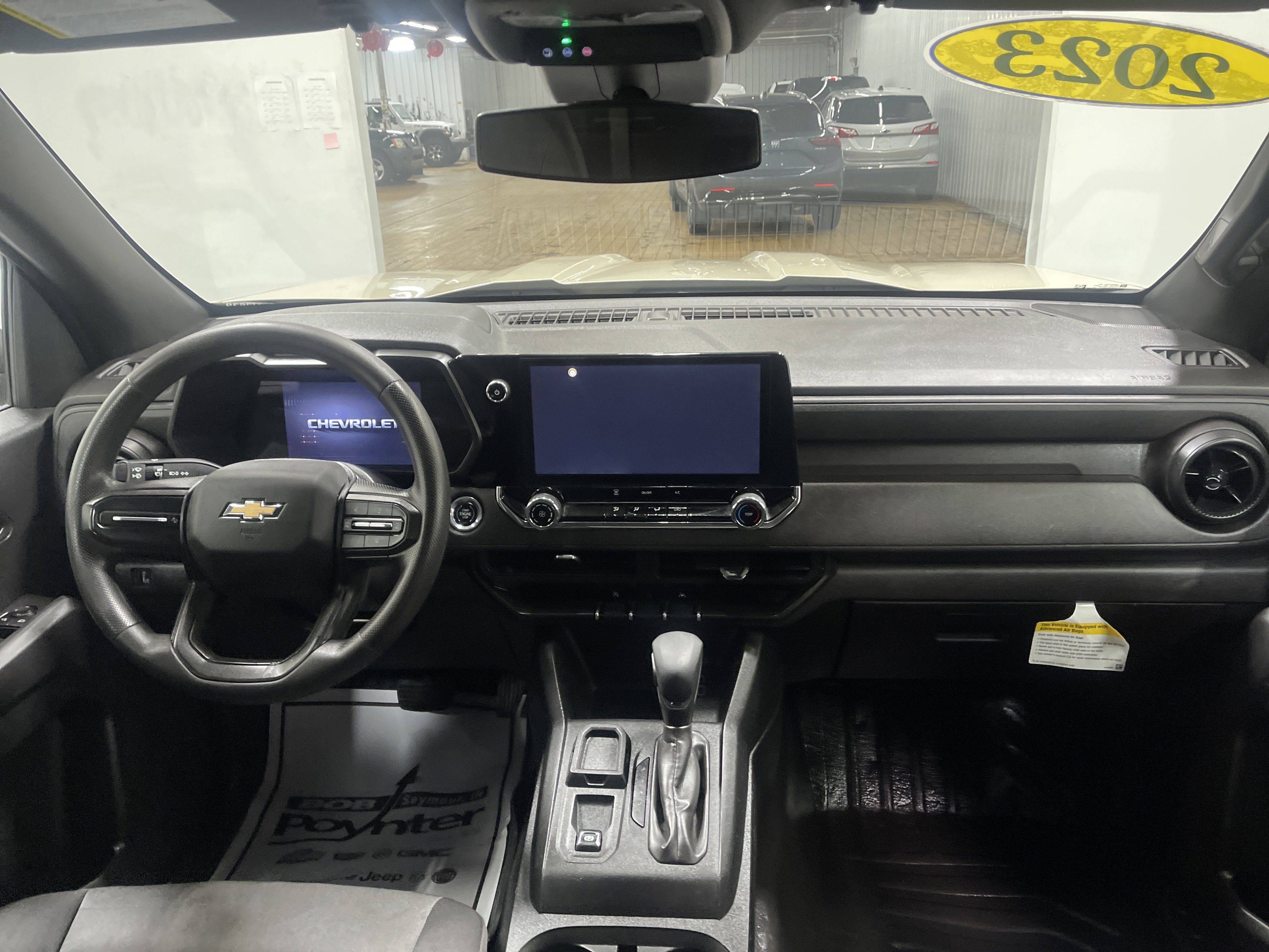 Used 2023 Chevrolet Colorado W/T image 22