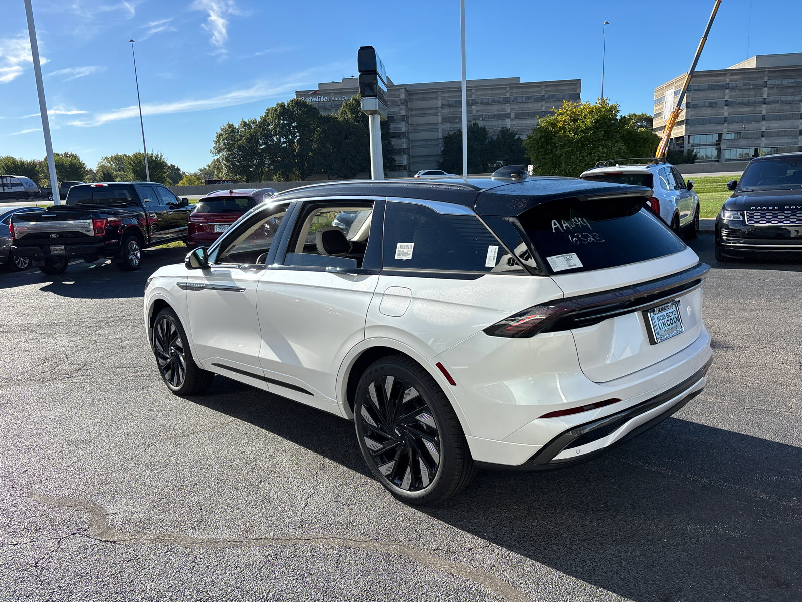 New 2026 Lincoln Nautilus Black Label image 5