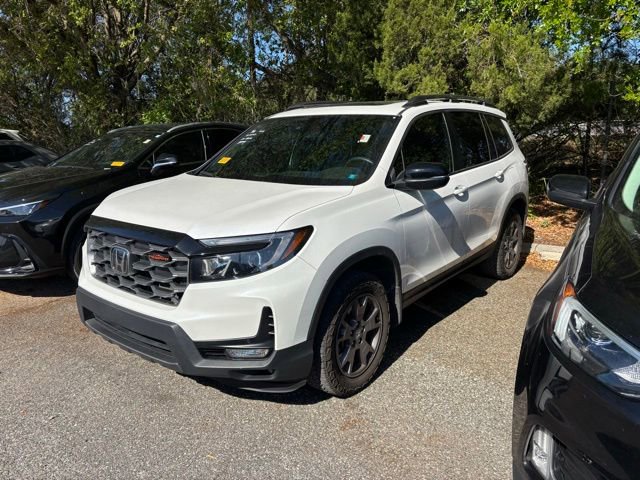 Used 2024 Honda Passport TrailSport image 6