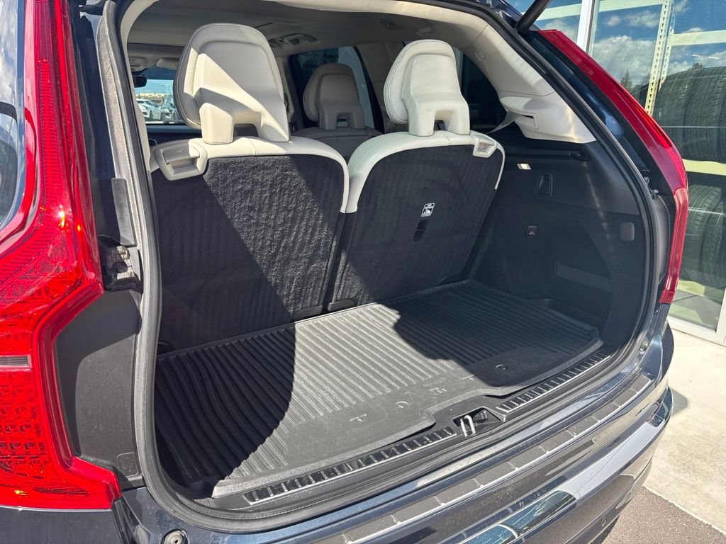Used 2024 Volvo XC90 B6 Plus w/ Protection Package Premier AWD/4WD image 18