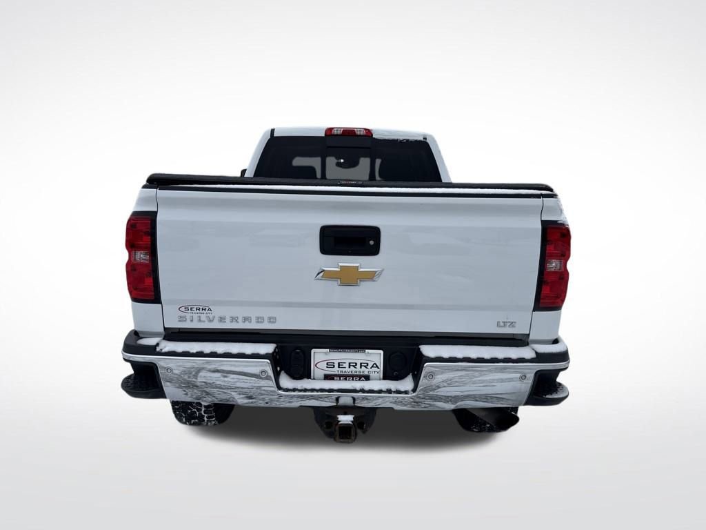 Used 2018 Chevrolet Silverado 2500 LTZ w/ Vortec Plus Package image 4