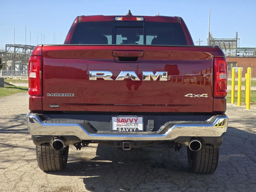 Used 2025 RAM 1500 Laramie image 15