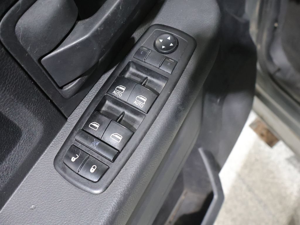 Used 2010 Dodge Ram 1500 Truck ST w/ ST Popular Equipment Group AWD/4WD image 14