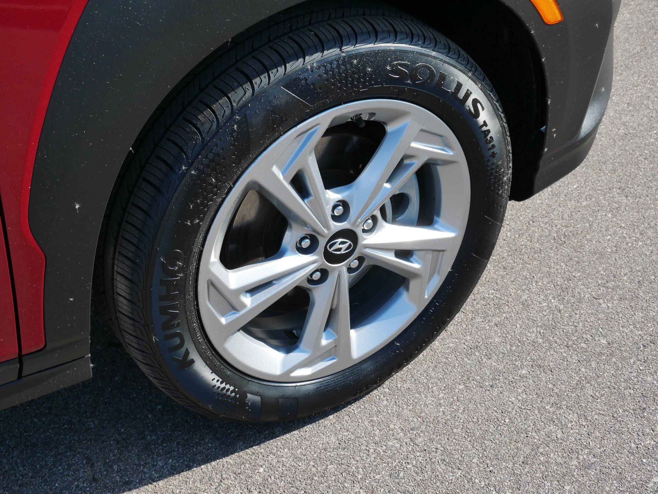Certified 2023 Hyundai Kona SEL AWD/4WD image 15