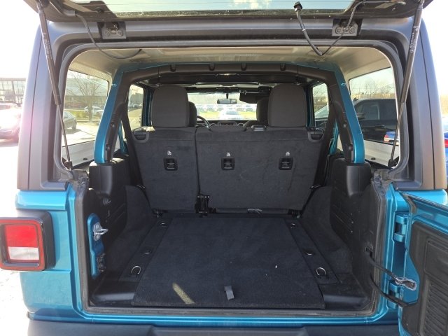 Used 2020 Jeep Wrangler Unlimited Sport AWD/4WD image 12