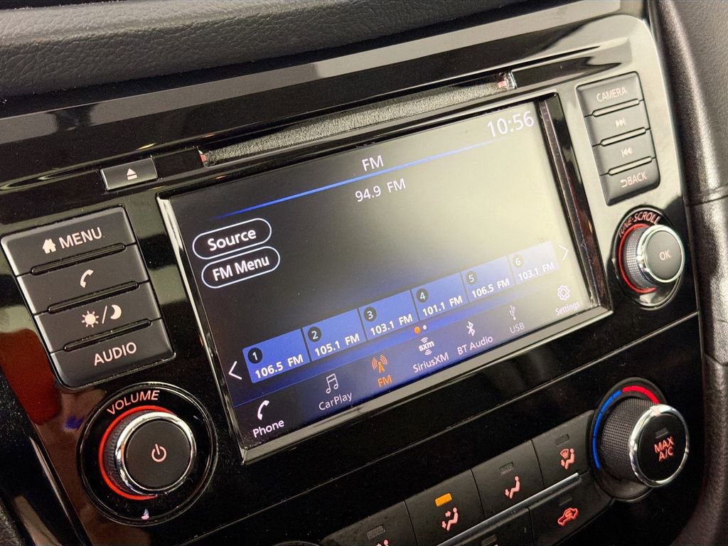 Used 2018 Nissan Rogue SV AWD/4WD image 14