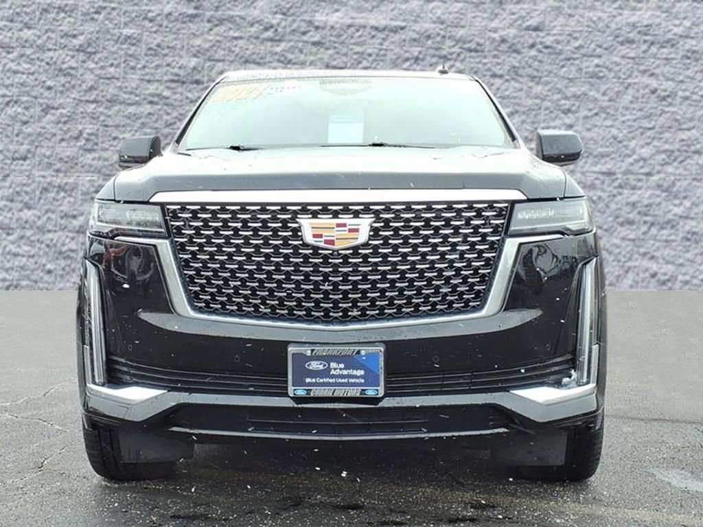 Used 2021 Cadillac Escalade Premium Luxury image 2