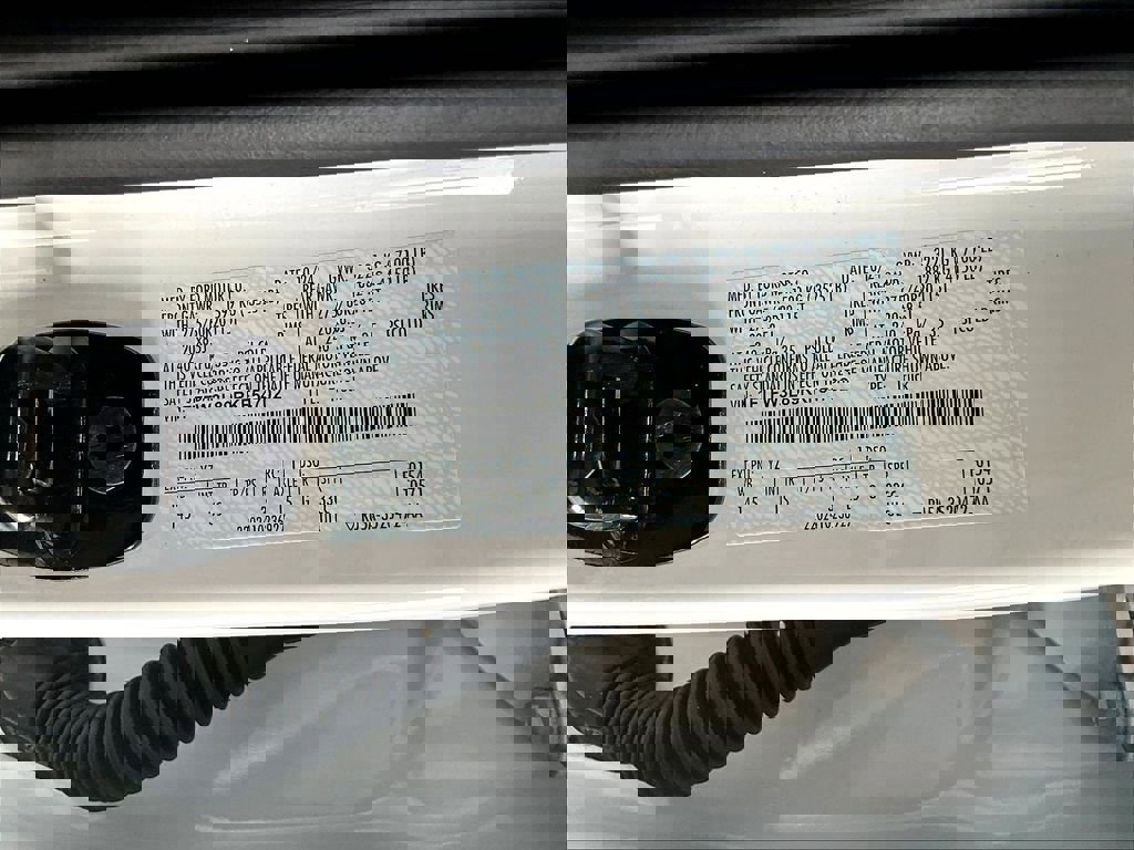 New 2024 Ford F150 XLT w/ Equipment Group 303A High image 17