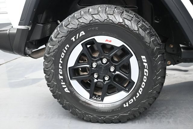 Used 2021 Jeep Wrangler Unlimited Rubicon AWD/4WD image 37