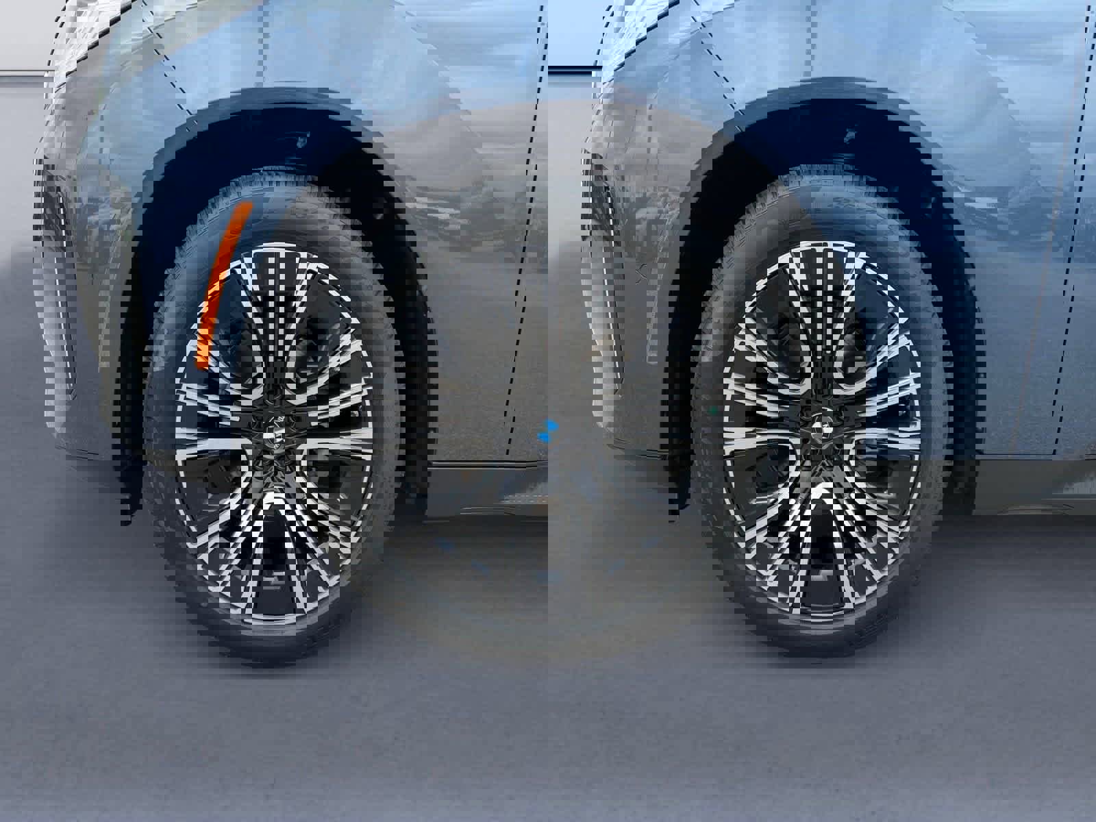 New 2025 BMW X3 xDrive30i w/ Premium Package image 9