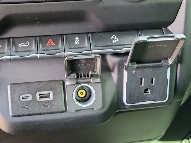 Certified 2026 Chevrolet Silverado 2500 Custom w/ Custom Value Package image 35