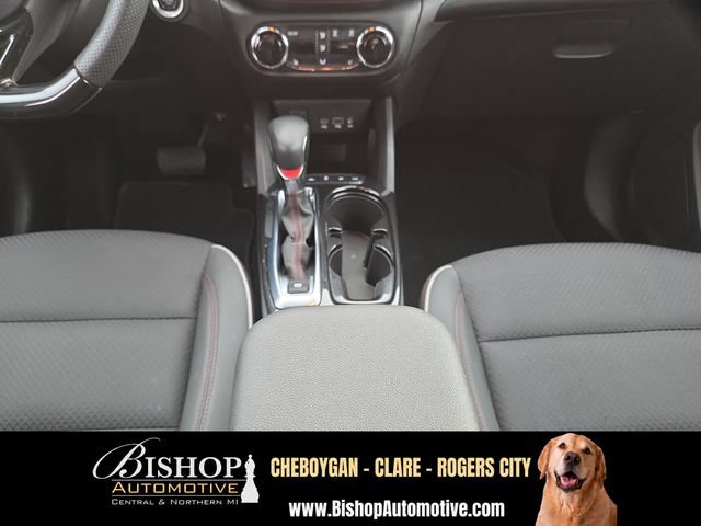 Used 2023 Chevrolet TrailBlazer RS w/ Convenience Package AWD/4WD image 20