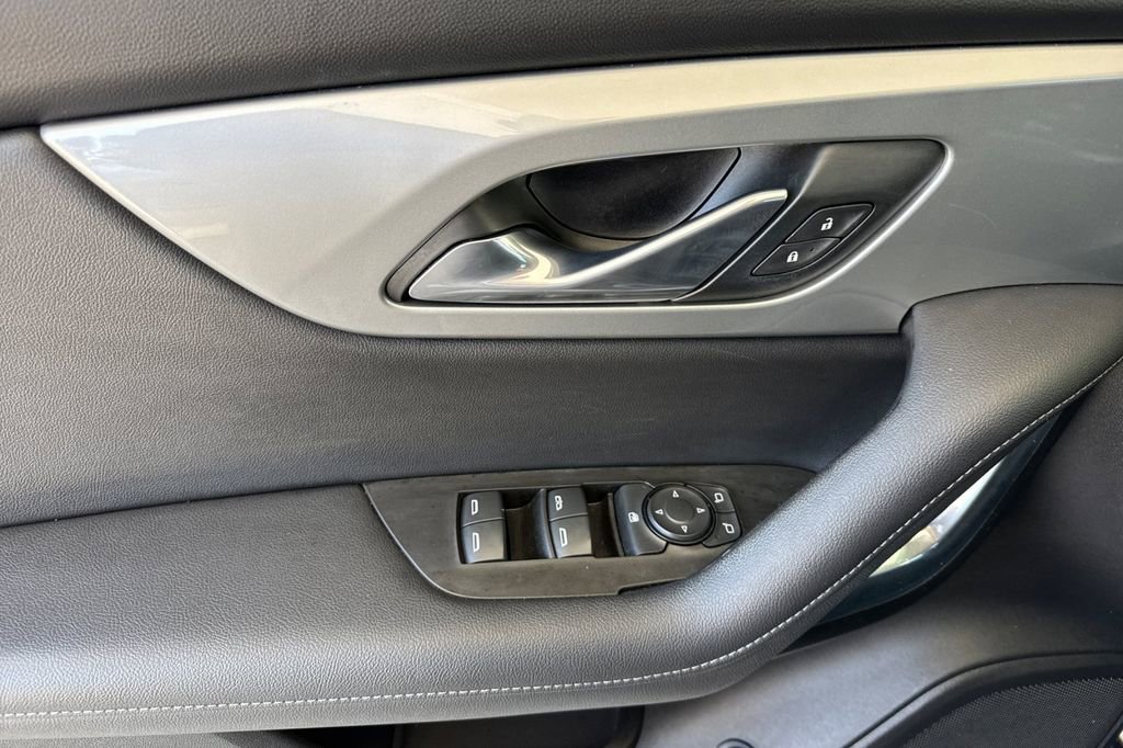 Used 2019 Chevrolet Blazer LT image 14