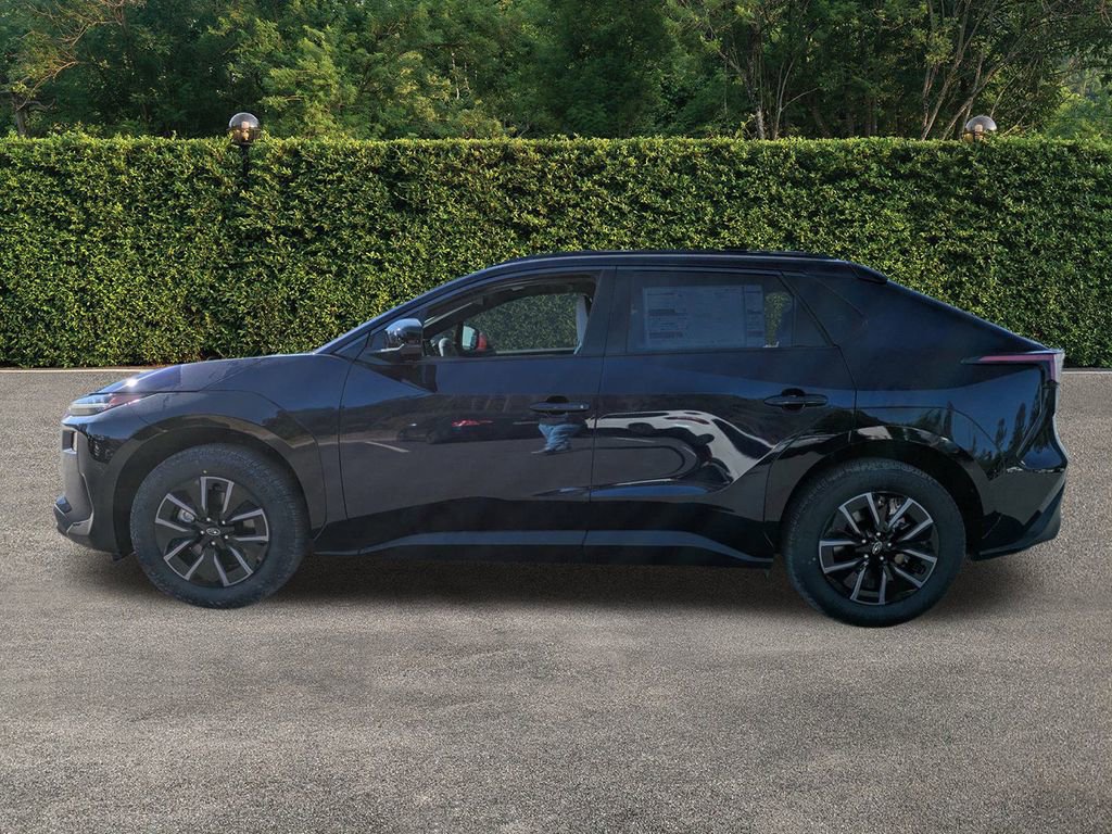 New 2026 Subaru Solterra Premium w/ Premium Convenience Package image 7