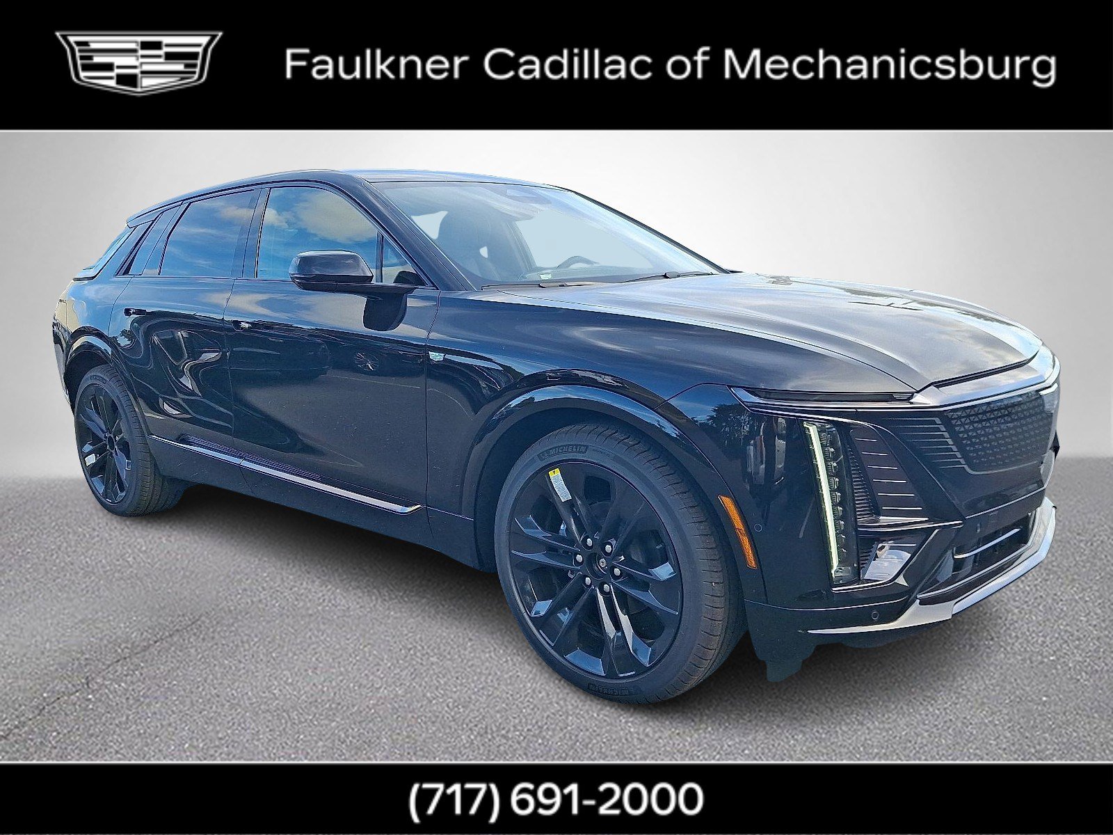 New 2026 Cadillac Lyriq Sport w/ LPO, Blue Accent Package image 5